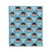 Load image into Gallery viewer, Face with Texts Blanket