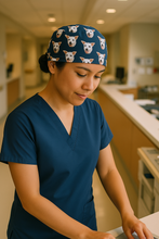 Load image into Gallery viewer, Face Pattern Scrub Cap