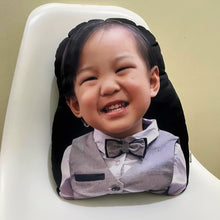 Load image into Gallery viewer, Human Face Pillow
