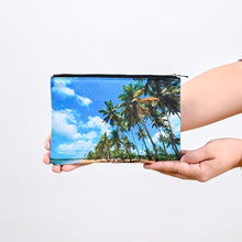 Load image into Gallery viewer, Crazy Heads Zipper Pouch

